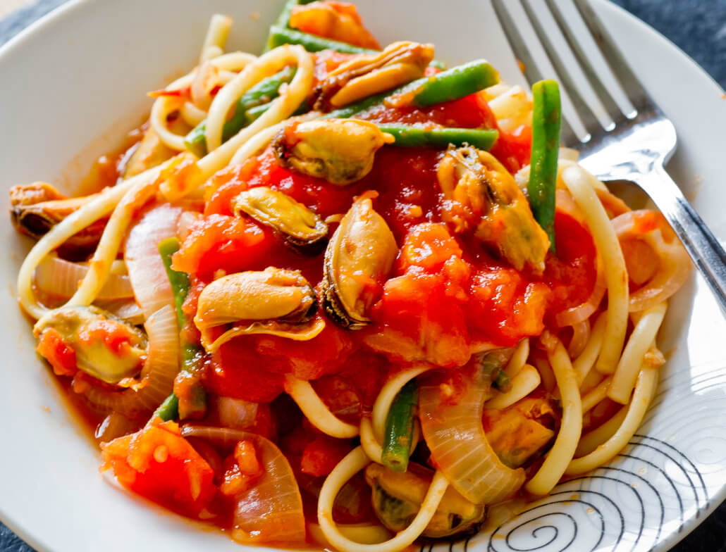 Mussel Linguine in Tomato Sauce - Scottish Shellfish